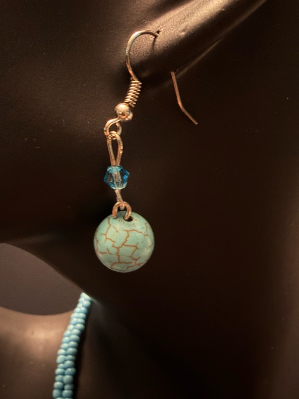 2-piece Set - Blue Turquoise Stone Pendant Necklace and Earrings - Picture 7 of 7